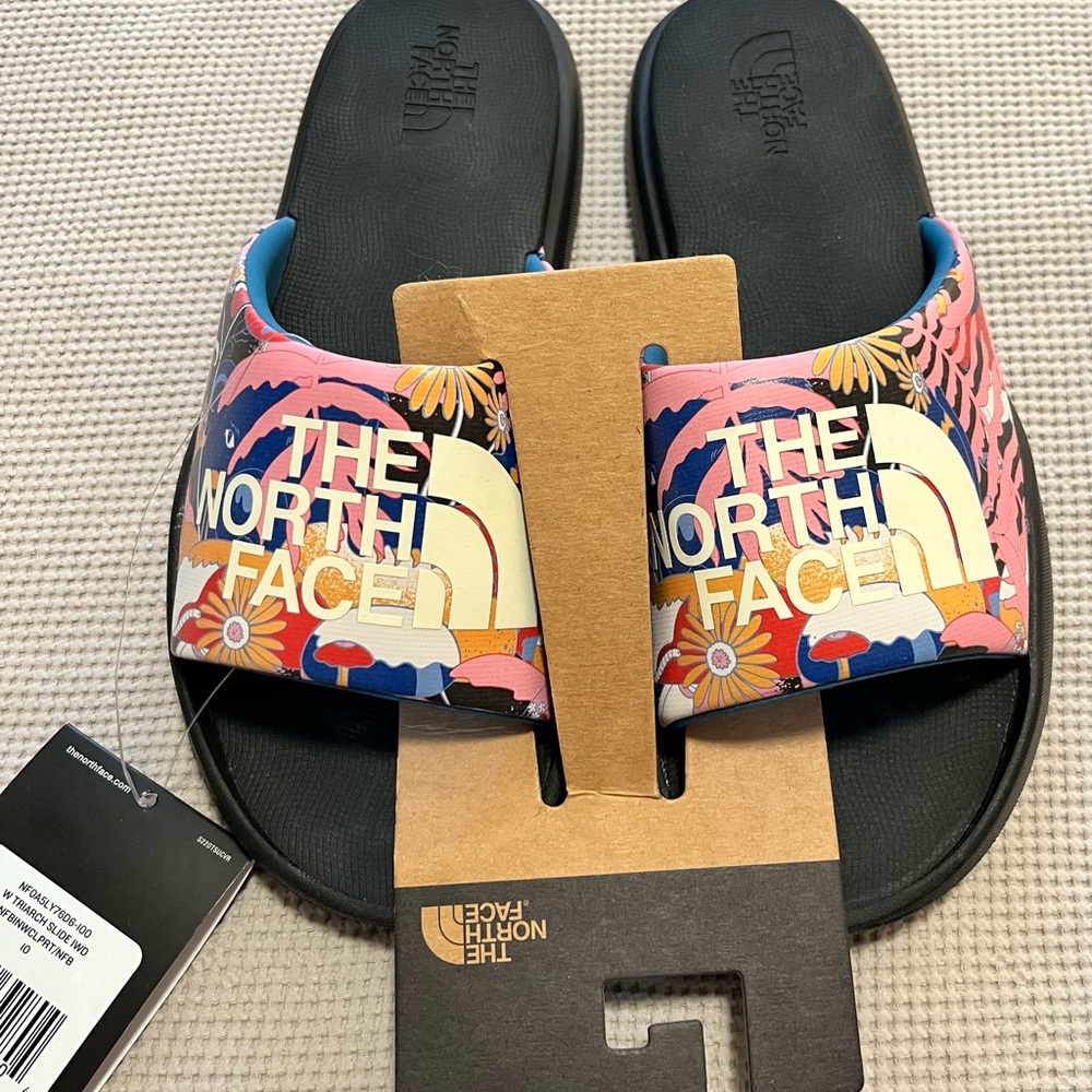 The North Face Triarch Printed Slide - Women’s size 10 - NWT